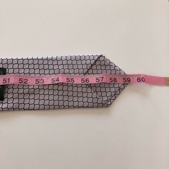 2 Marshall Field’s neckties (lavender & maroon) - Picture 6 of 8